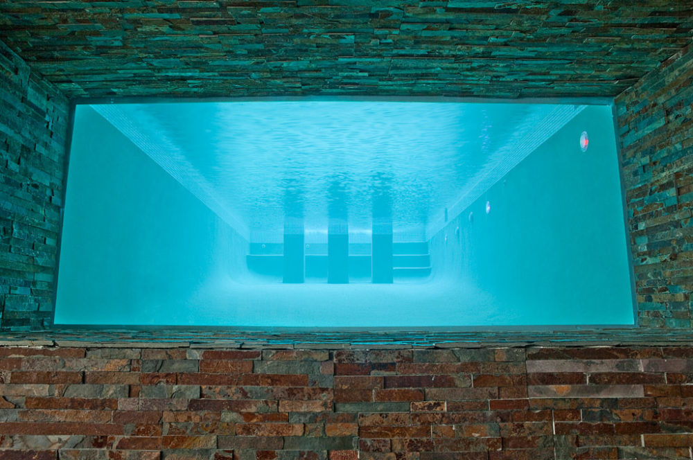 glass swimming pools