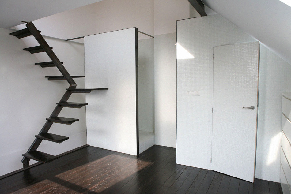 staircase to attic ideas
