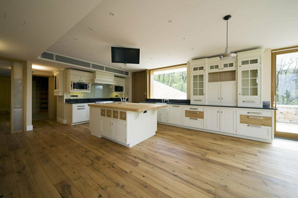 55+ Best kitchens with light wood floors ideas