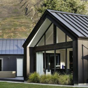 Modern house roof benefits and ideas