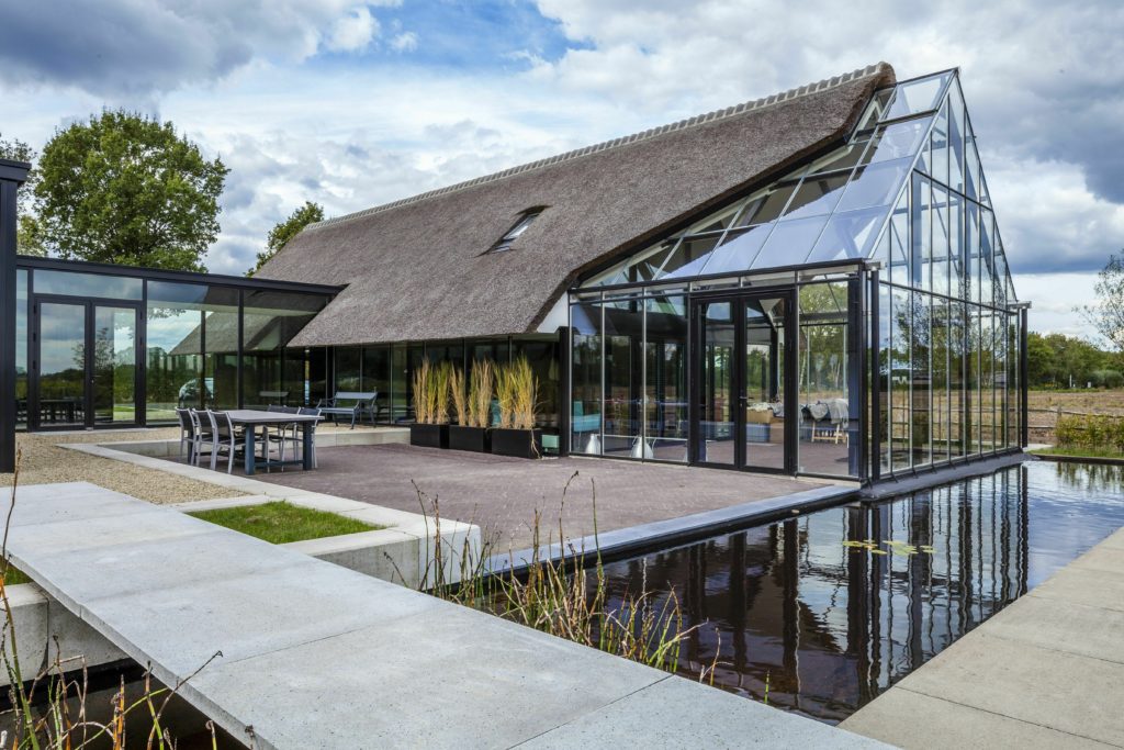 modern house roof