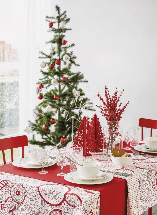 How to decorate or dress the Christmas table 100 ideas and tricks