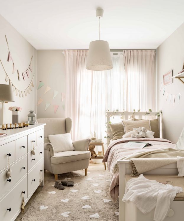 How to change the baby's room