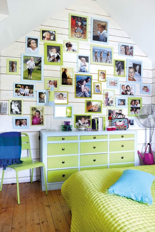 Decorate the walls with images that have a special meaning for you