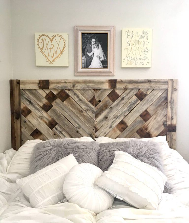 Pallet bed headboards