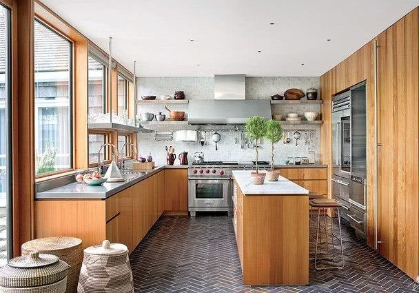 Modern wooden kitchens