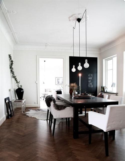 Black and white modern flat