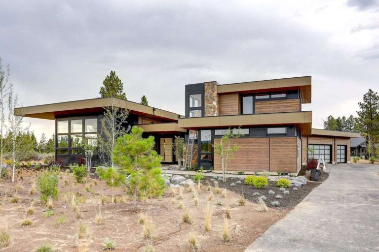 Cement, wood, glass and stone facades