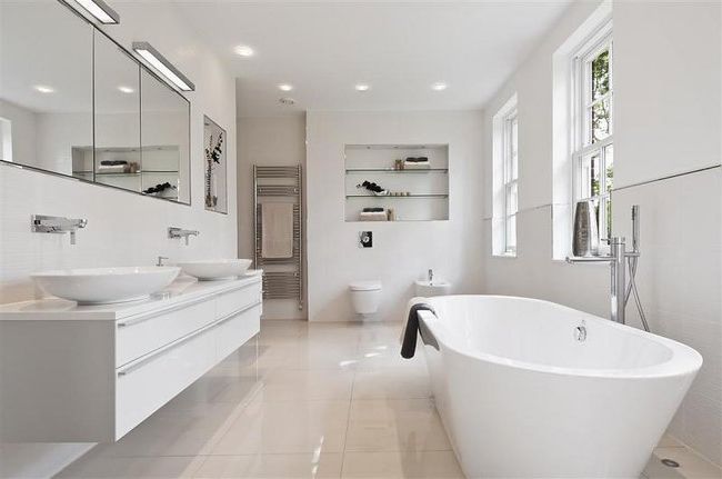 white modern bathrooms