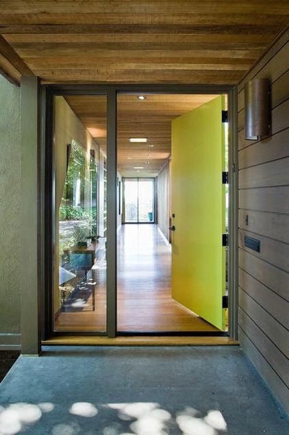 Combination of colors in main doors