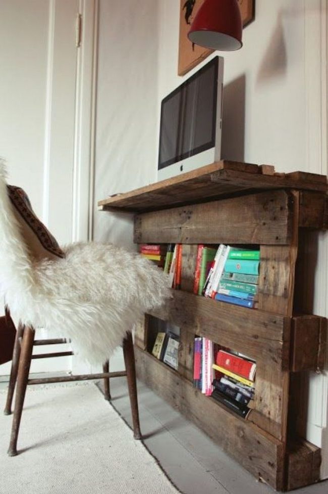 Shelves, shelves or pallet bookcases