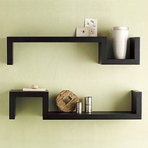 Easy to make minimalist shelves