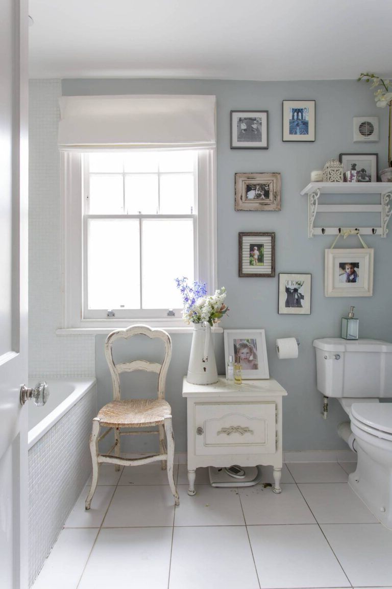 Shabby Chic Bathrooms