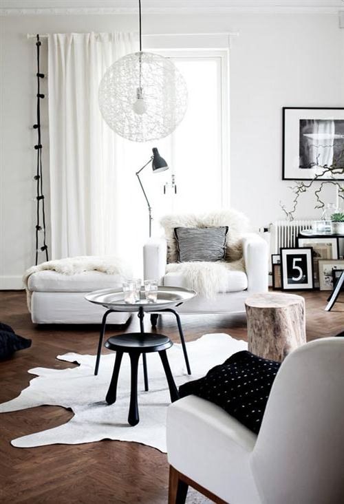Black and white modern flat