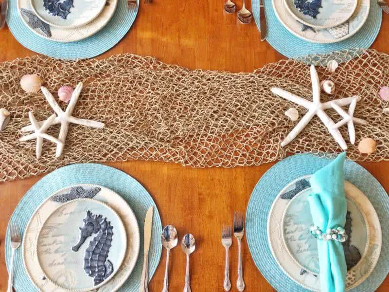 Decorate your dining table