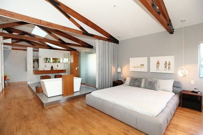 Bedrooms with many amenities