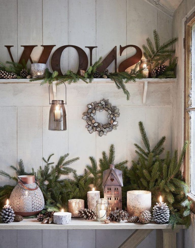 rustic christmas arrangements