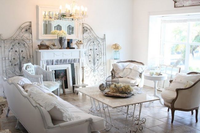 Shabby Chic decoration in living rooms