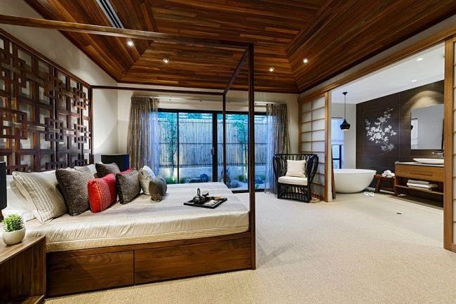 Bedrooms with many amenities