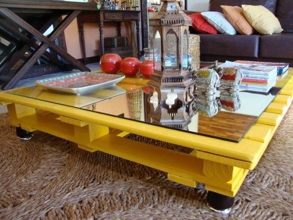 Pallet coffee tables