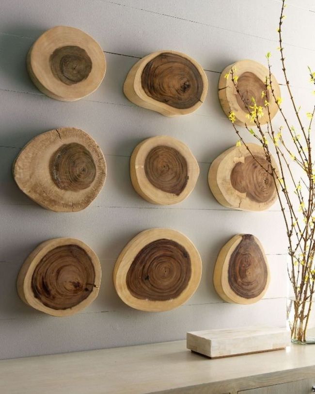 Wall decoration with wood