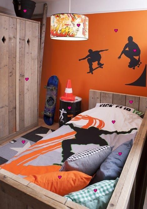 Modern youth bedrooms