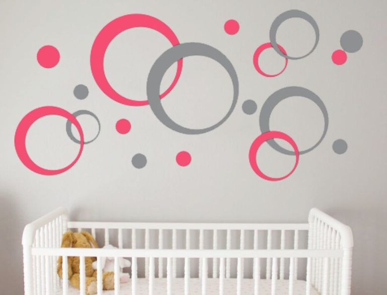 Ideas for decorating walls with circles