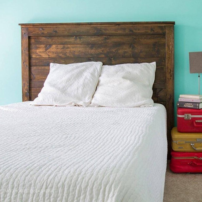 Pallet bed headboards