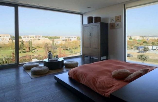 Japanese beds and bedrooms