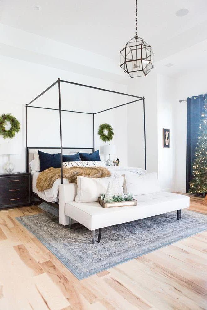 Christmas arrangements in bedrooms