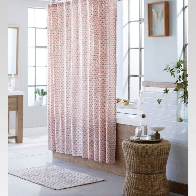 shower curtains