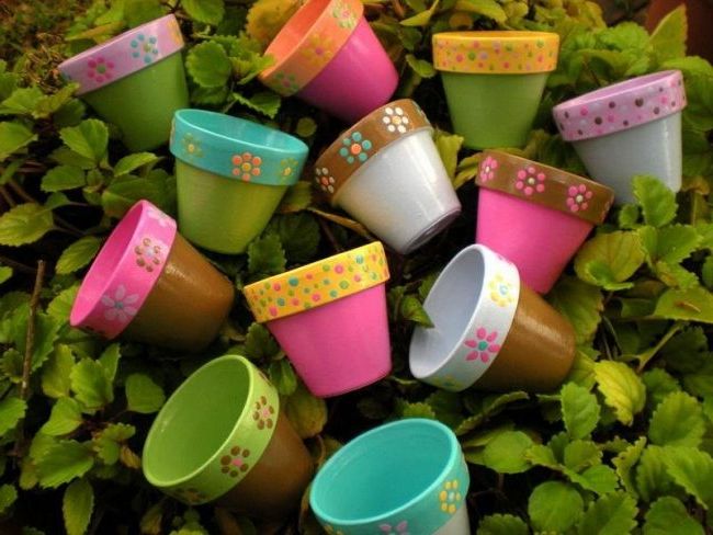 Pots painted with creative designs