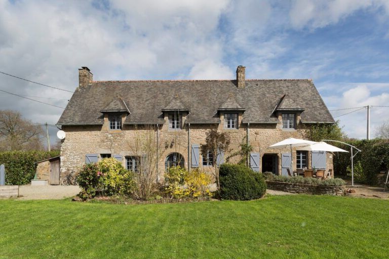 Facades of French houses