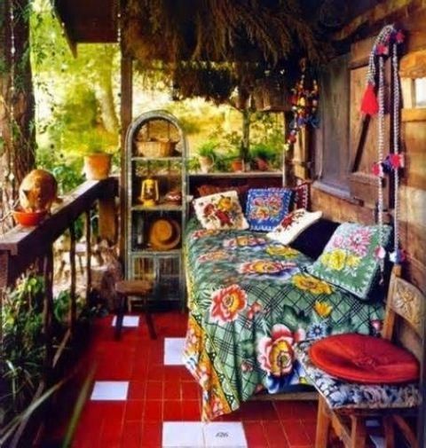 Decoration of gardens and patios bohemian style