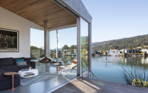 10_2 Terrace on the lake