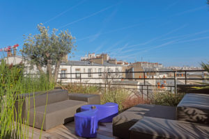 2_9 modern rooftop terrace