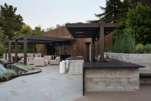 9_2 Modern terrace with wooden slats